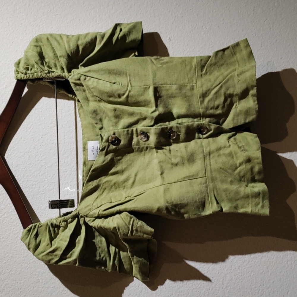 Renaissance style linen crop top